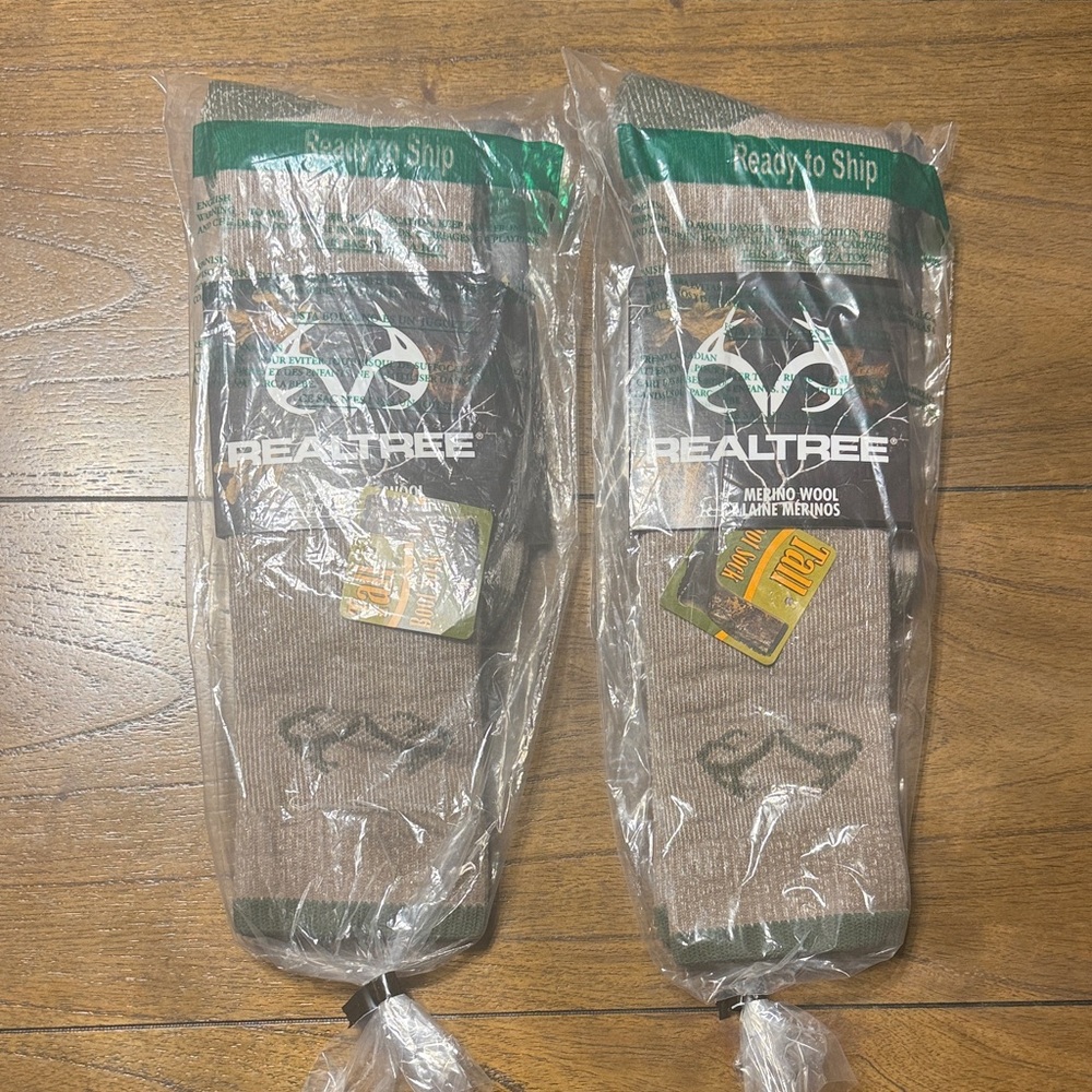 Realtree 2 pairs Men's Tall Boot Socks, Size L 9-13